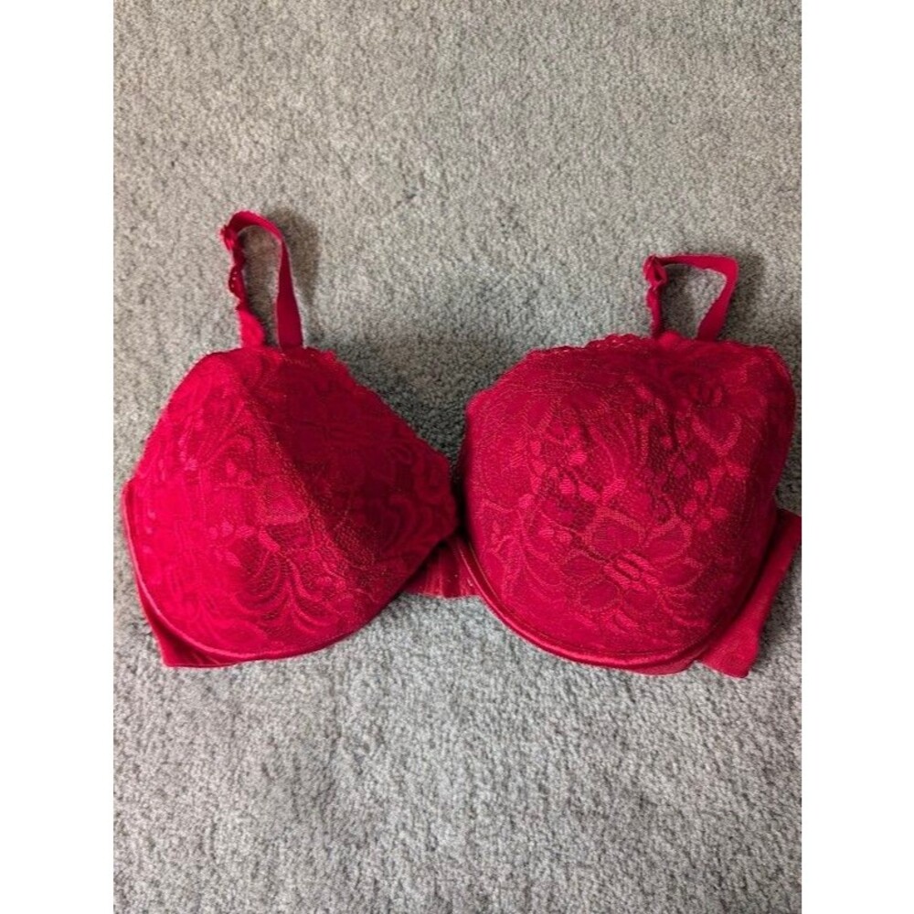 Cacique Red Lace Underwire Bra Women’s Size 40DD Lacey Sheer Adjustable